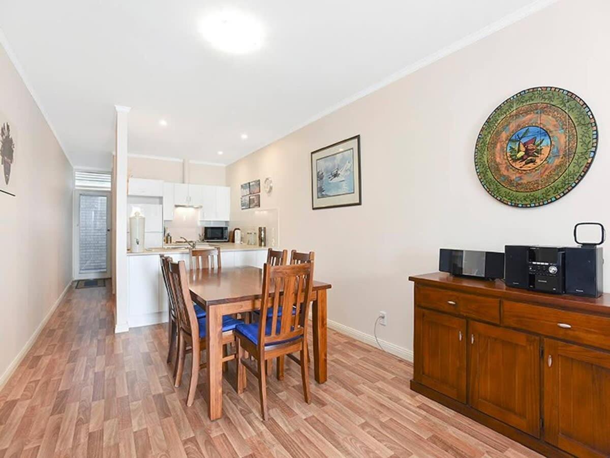 19-117 Franklin Pde - Beachfront Location - No Linen Included Apartment Encounter Bay Exterior photo